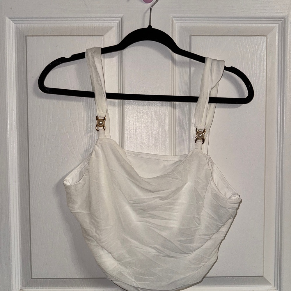 Elegant White Sleeveless Top